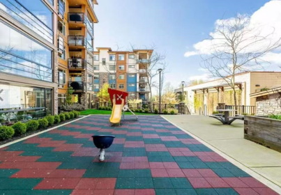 B424 20716 Willoughby Town Centre Drive, Langley, BC