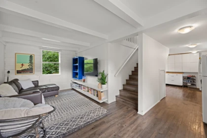 Staircase Photo of 25125 72 Avenue, Langley, BC