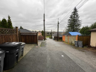 Laundry Room Photo of 3429 Dundas Street, Vancouver, BC