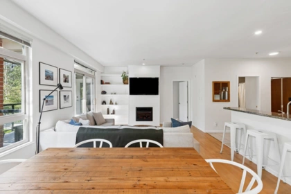Breakfast Nook Photo of 219 100 Capilano Road, Port Moody, BC