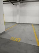 100 1233 Pacific Boulevard, Vancouver, BC