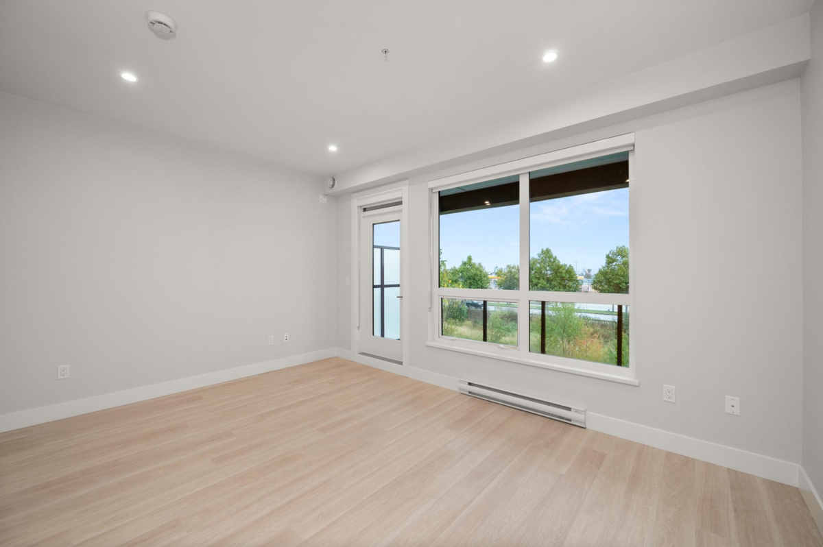 Family Room Photo of 205 1942 Starling Drive, Delta, BC