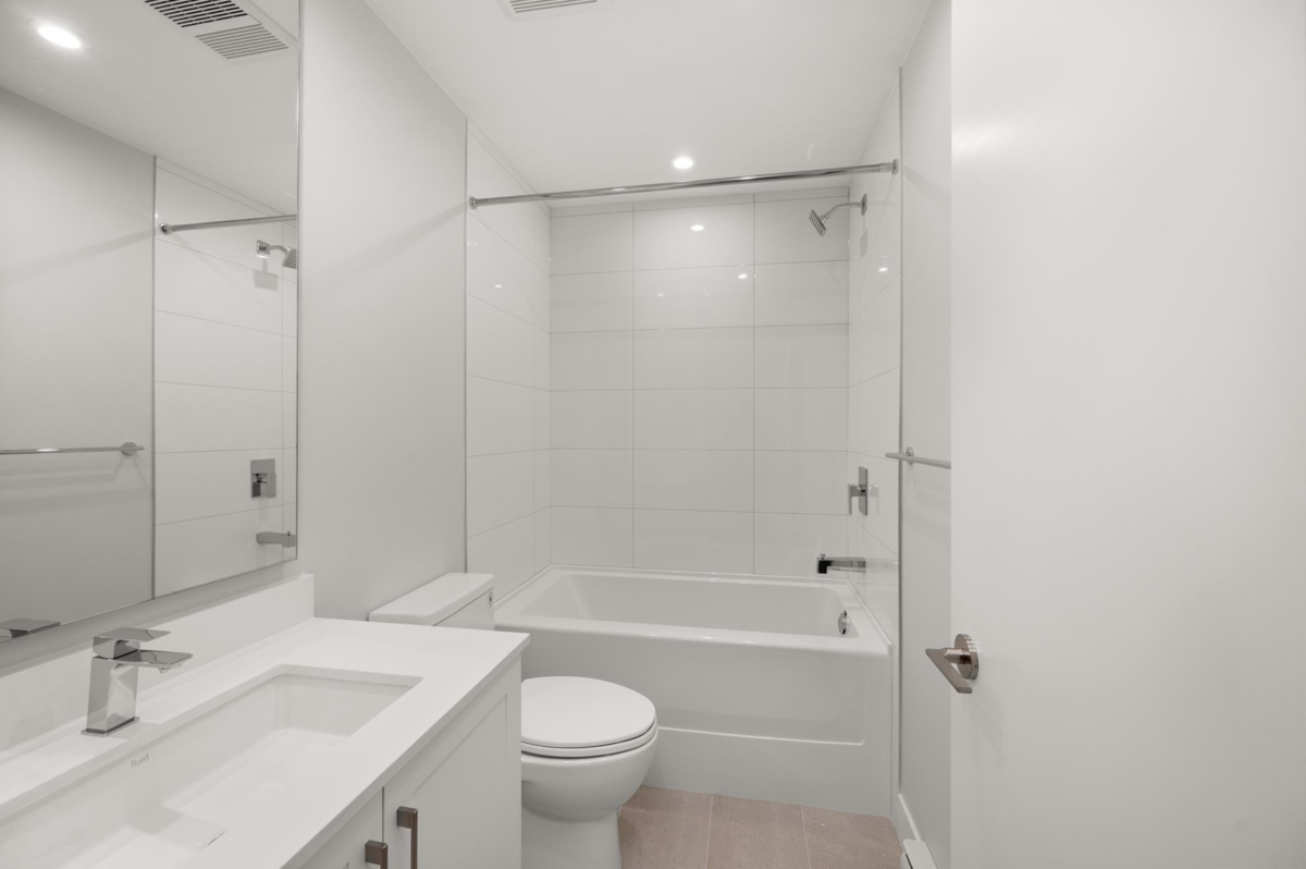 Guest Bathroom Photo of 205 1942 Starling Drive, Delta, BC