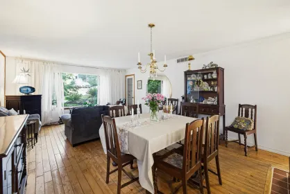 Family Room Photo of 12680 16 Avenue, Surrey, BC