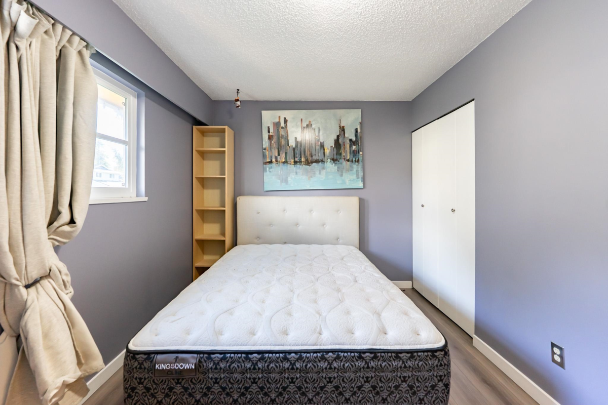 Garage Interior Photo of 2075 Rufus Drive, North Vancouver, BC
