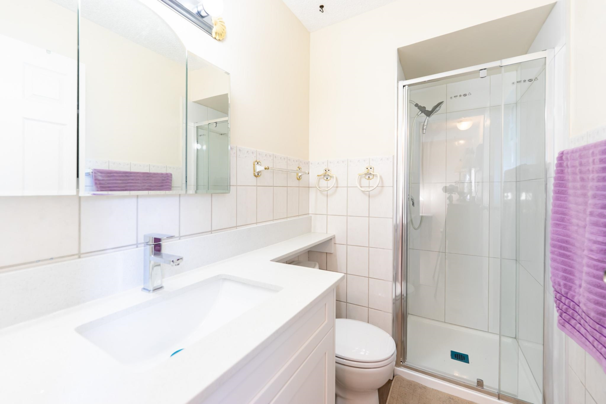 Garden / Landscaping Photo of 2075 Rufus Drive, North Vancouver, BC