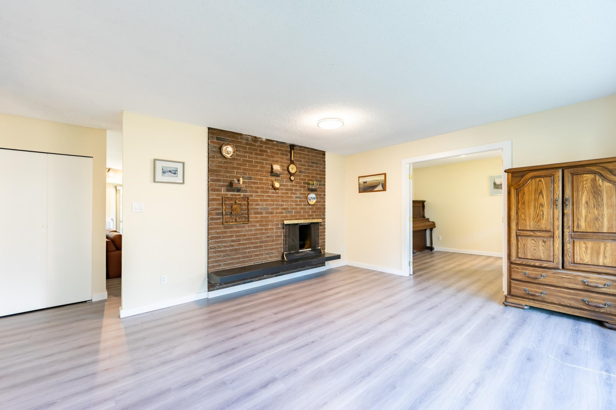 Pantry Photo of 2075 Rufus Drive, North Vancouver, BC