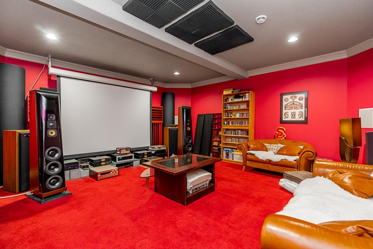 Mudroom Photo of 2138 Braeside Place, Coquitlam, BC