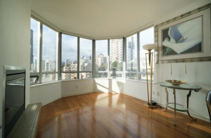 806 1005 Beach Avenue, Vancouver, BC, Vancouver — Apartment/Condo for sale