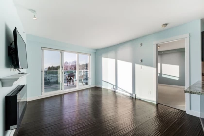Breakfast Nook Photo of 603 14955 Victoria Avenue, White Rock, BC