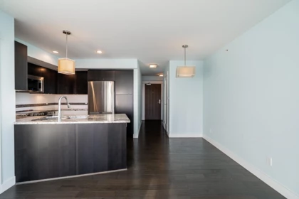 Pantry Photo of 603 14955 Victoria Avenue, White Rock, BC