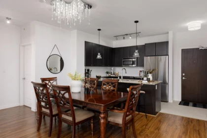 404 265 Ross Drive, New Westminster, BC