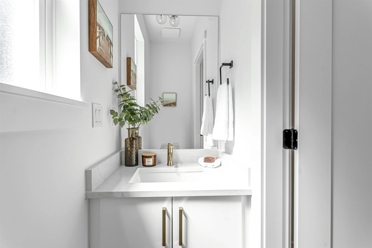 Bedroom 2 Photo of 39 6162 138 Street, Surrey, BC