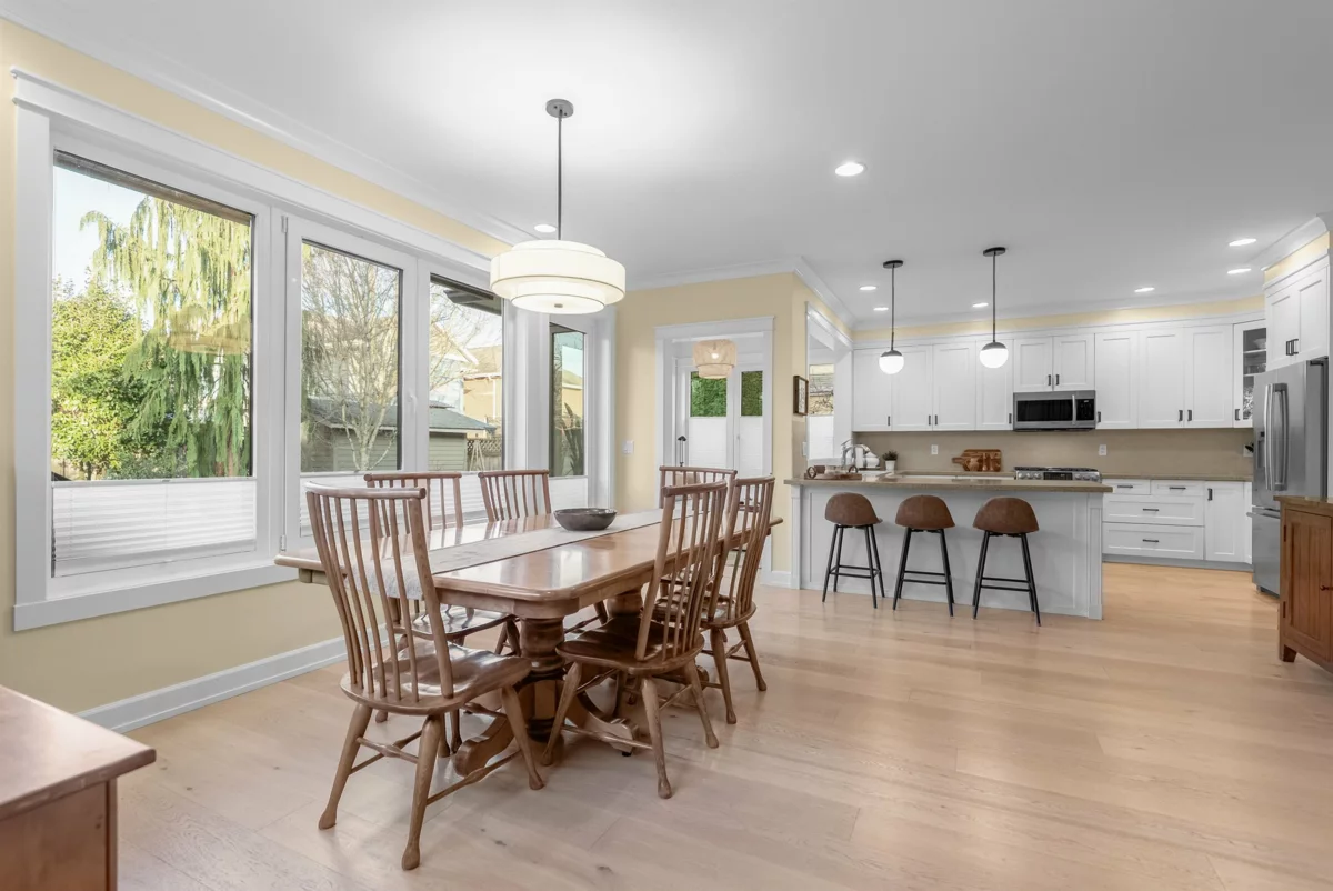 Dining Area Photo of 5095 44b Avenue, Delta, BC