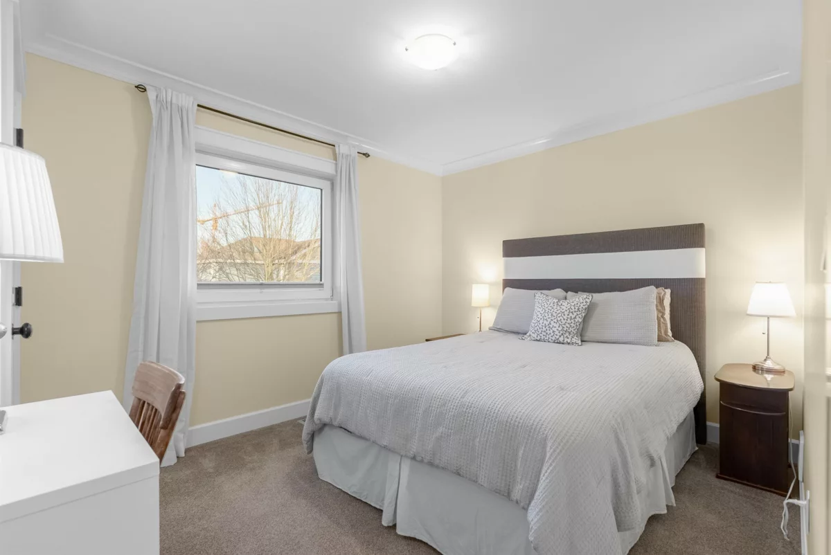 Hallway Photo of 5095 44b Avenue, Delta, BC