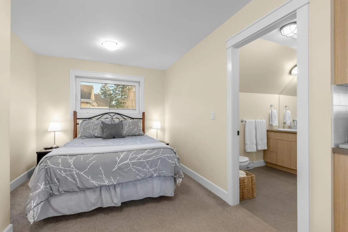 Outdoor Deck Photo of 5095 44b Avenue, Delta, BC