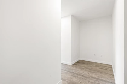 Guest Bathroom Photo of 312 9450 Robson Street, Chilliwack, BC