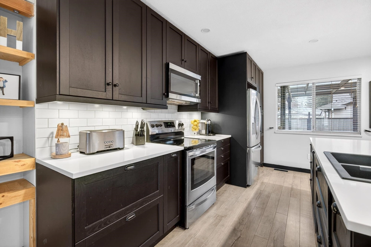 Primary Bedroom Photo of 11750 Glenhurst Street, Maple Ridge, BC