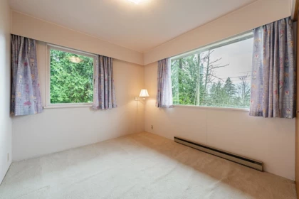 Loft / Bonus Room Photo of 2847 Mathers Avenue, West Vancouver, BC