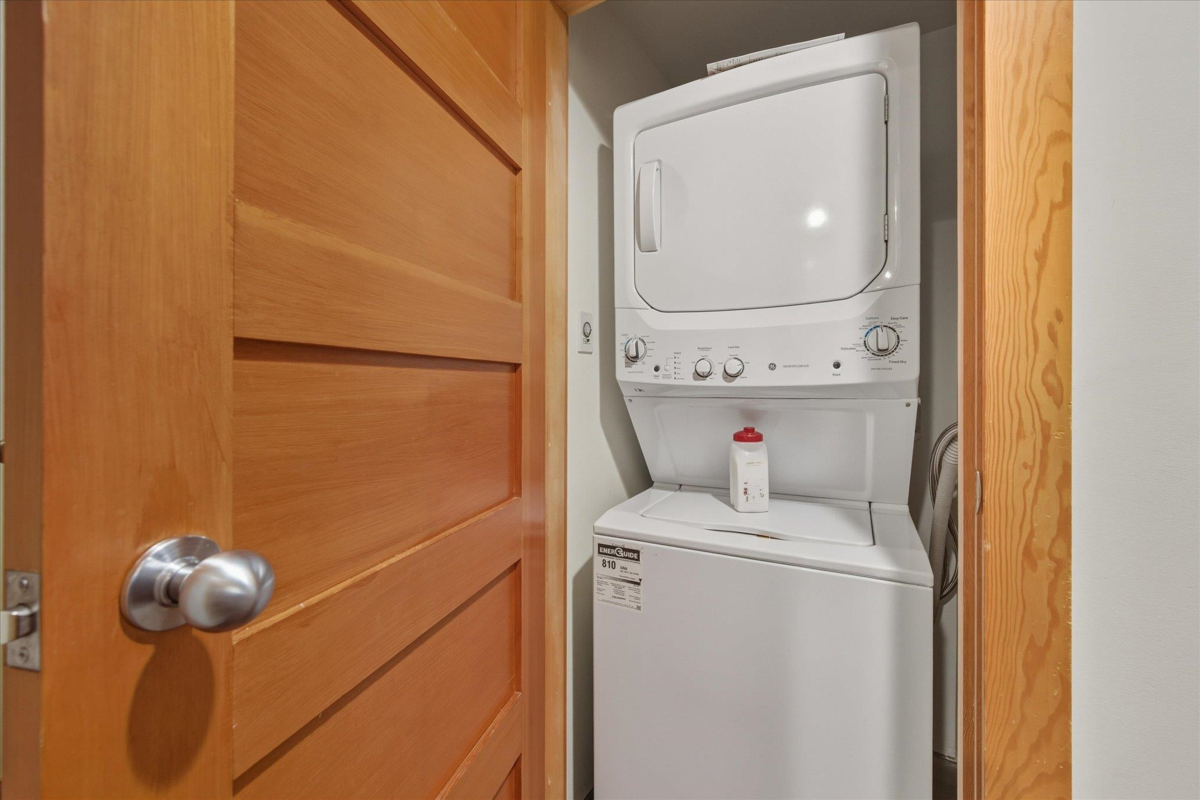 Powder Room Photo of 326D 2036 London Lane, Whistler, BC