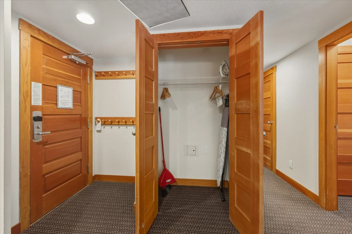 Walk-In Closet Photo of 326D 2036 London Lane, Whistler, BC