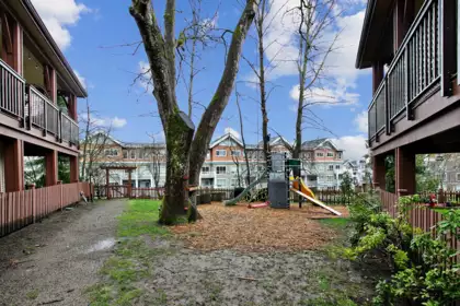 Laundry Room Photo of 205 6500 194 Street, Surrey, BC