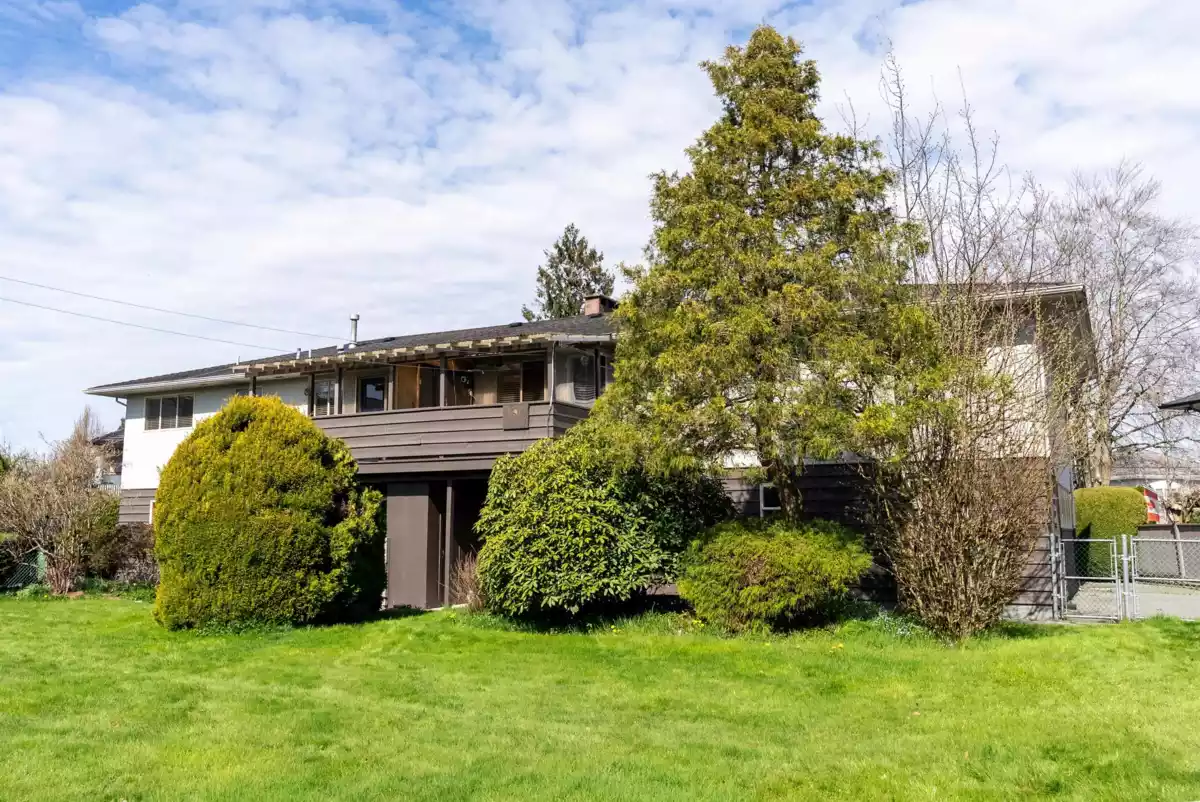 Outdoor Deck Photo of 8082 Lurgan Road, Richmond, BC