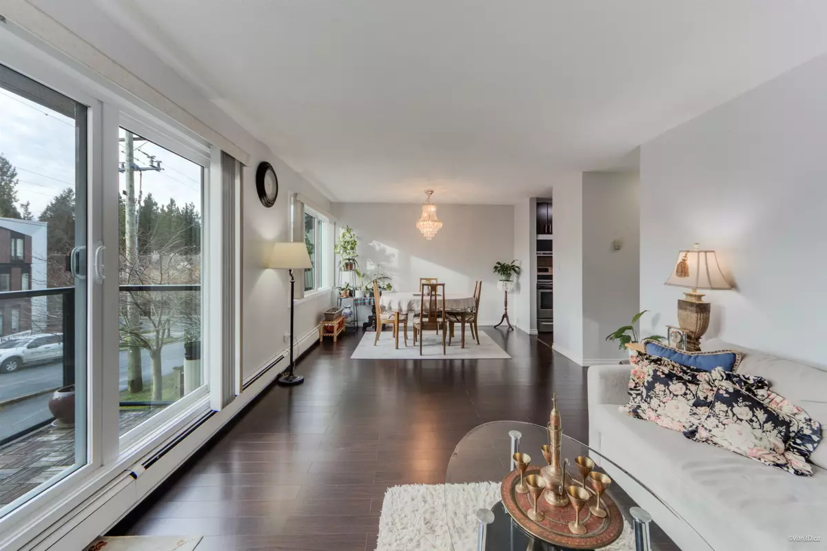 Pantry Photo of 208 156 W 21st Street, North Vancouver, BC