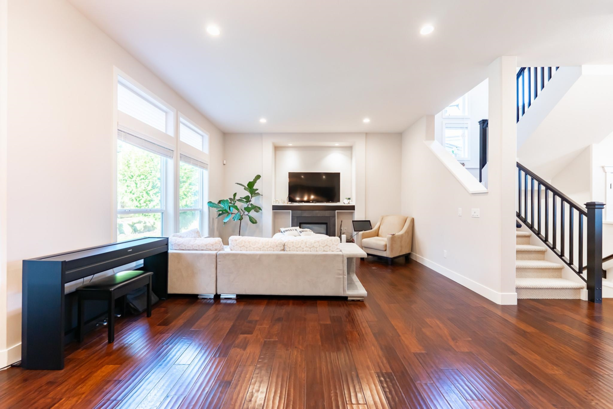 Breakfast Nook Photo of 16919 79 Avenue, Surrey, BC