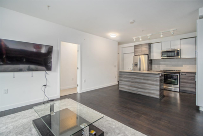 Kitchen Photo of 214 13963 105 Boulevard, Surrey, BC