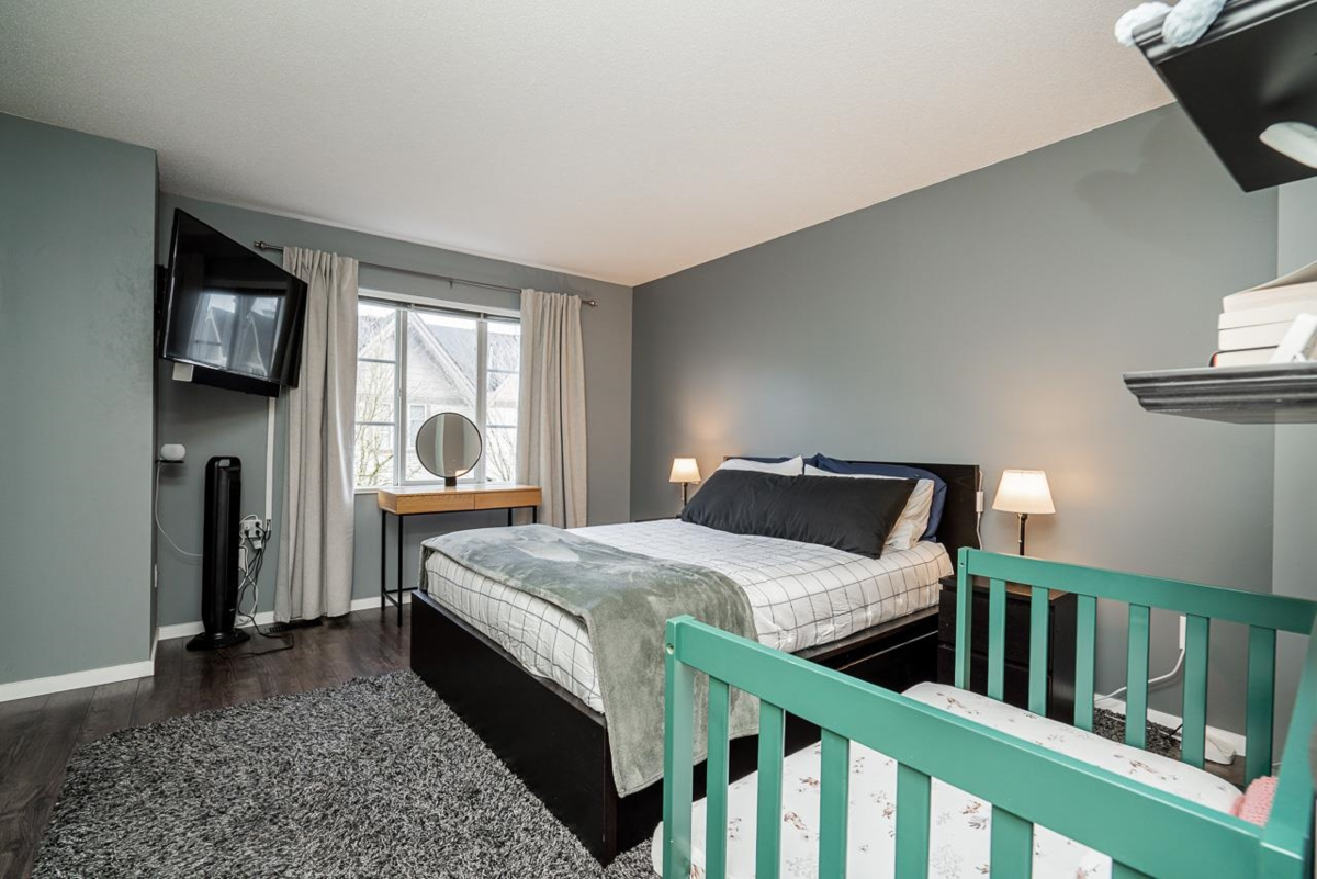 Basement Recreation Room Photo of 18 20540 66 Avenue, Langley, BC