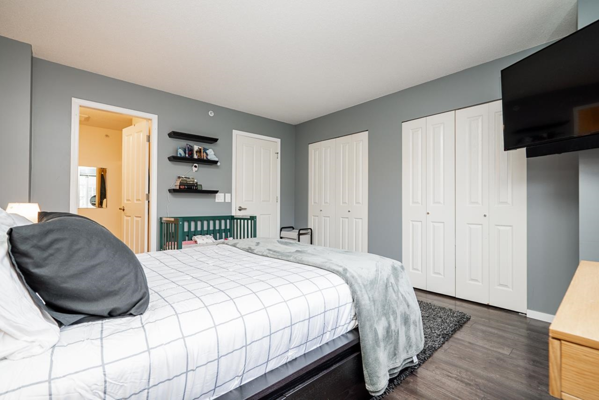 Mudroom Photo of 18 20540 66 Avenue, Langley, BC