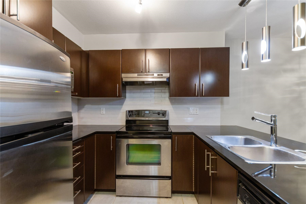 Pantry Photo of 310 1633 Mackay Avenue, North Vancouver, BC