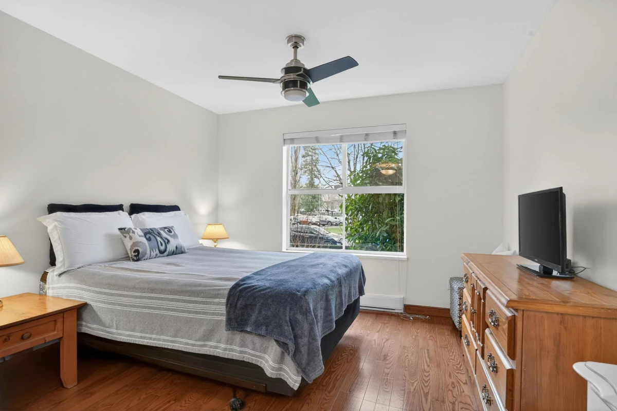 Breakfast Nook Photo of 105 20110 Michaud Crescent, Langley, BC