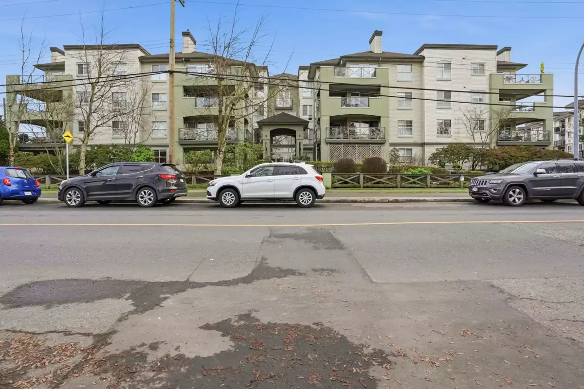 Garden / Landscaping Photo of 105 20110 Michaud Crescent, Langley, BC