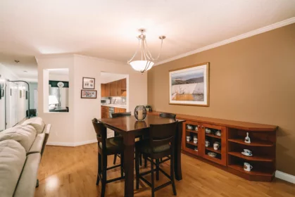 301 1230 Quayside Drive, New Westminster, BC