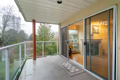 Guest Bathroom Photo of 301 1230 Quayside Drive, New Westminster, BC