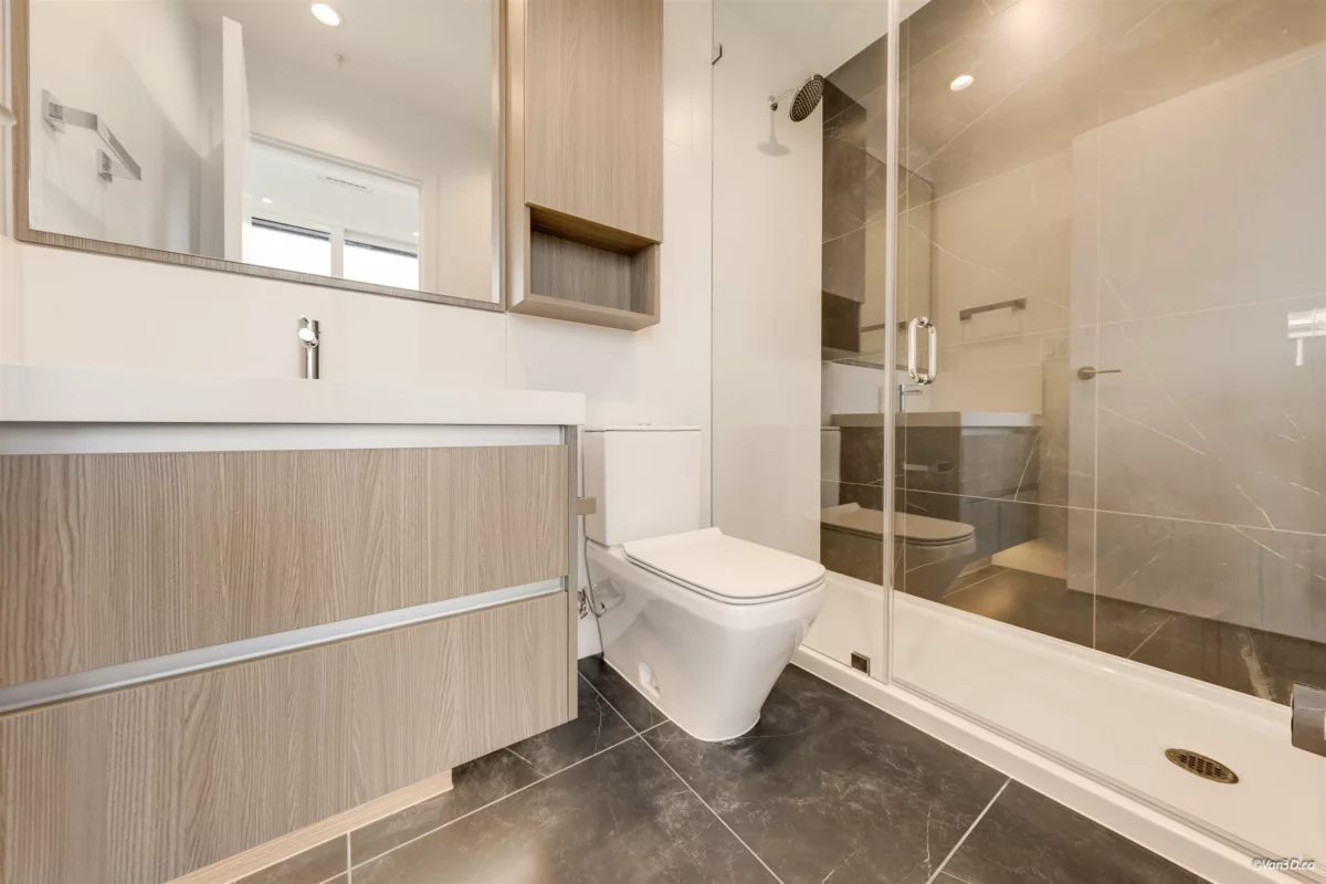 Hot Tub / Spa Photo of 4001 6080 Mckay Avenue, Burnaby, BC