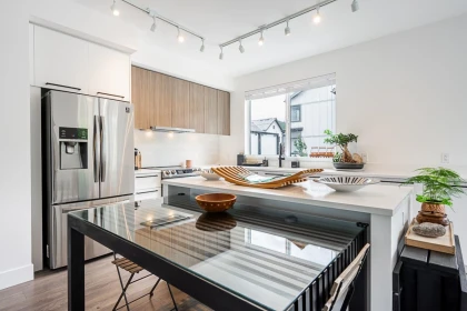 Breakfast Nook Photo of 37981 Helm Way, Squamish, BC