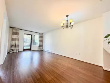 115 5775 Irmin Street, Burnaby, BC, Metrotown — 2 bed apartment/condo for sale