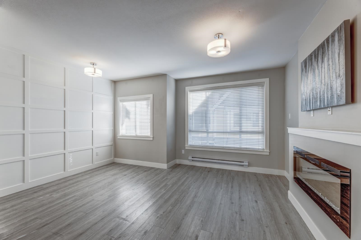 Breakfast Nook Photo of 303 1405 Dayton Street, Coquitlam, BC