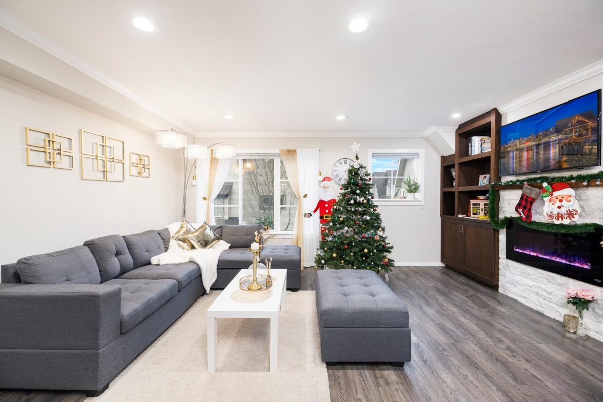 Exterior Rear Photo of 62` 15175 62a Avenue, Surrey, BC