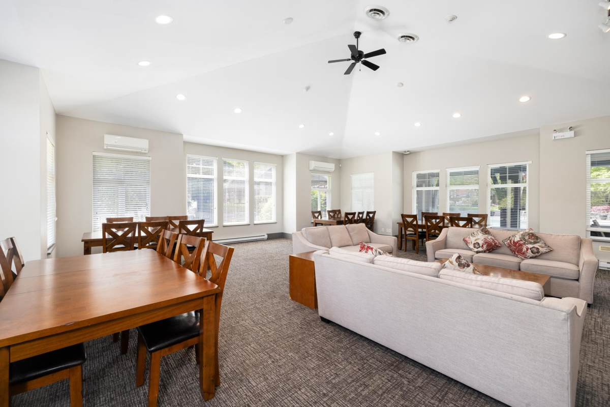 Front Yard Photo of 62` 15175 62a Avenue, Surrey, BC