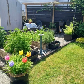 Front Yard Photo of 5653 187 Street, Surrey, BC