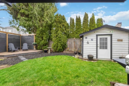 Garden / Landscaping Photo of 5653 187 Street, Surrey, BC
