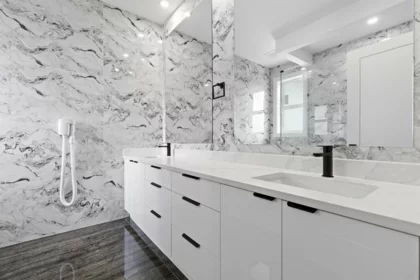 Office / Den Photo of 15584 89b Avenue, Surrey, BC