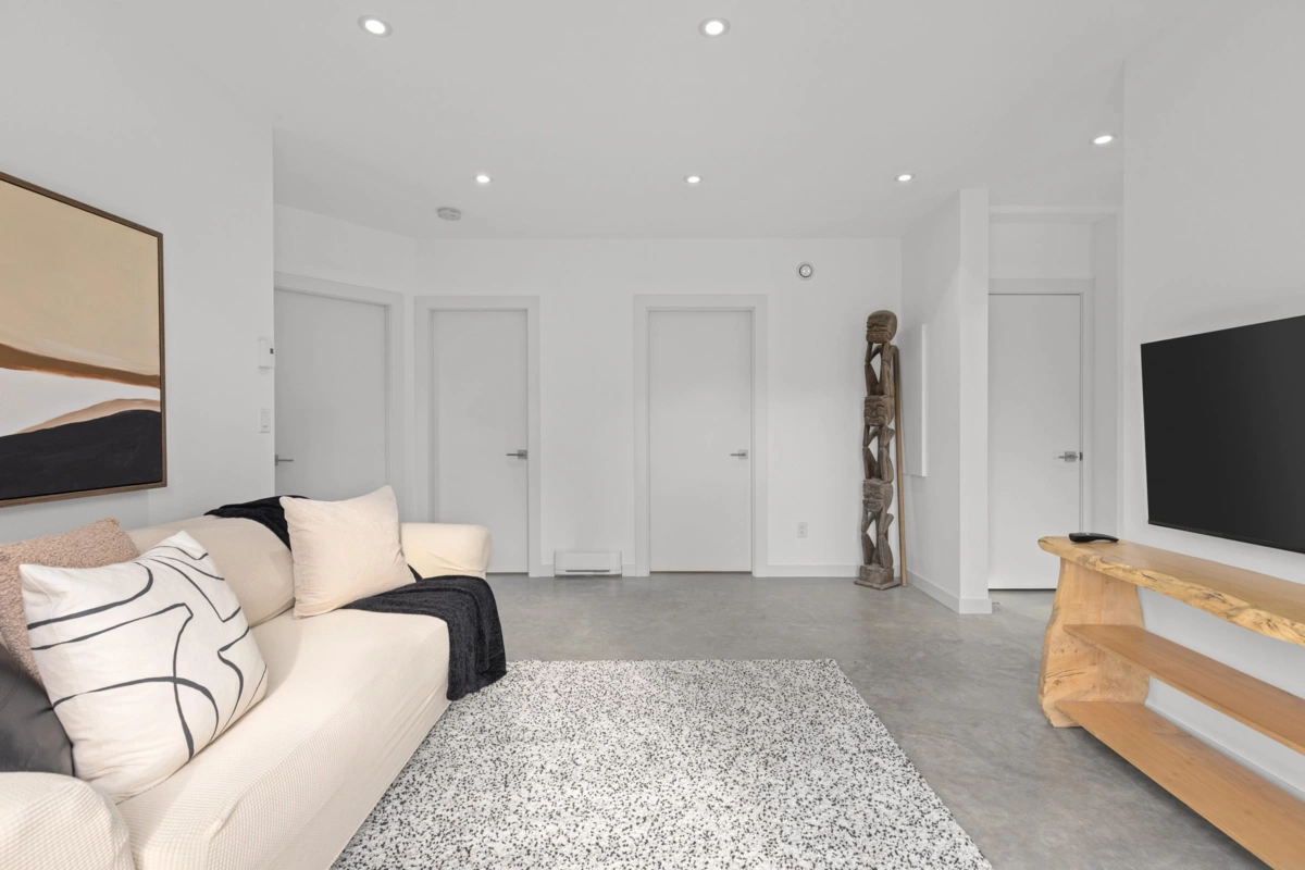 Entry Foyer Photo of 7666 Cerulean Drive, Pemberton, BC