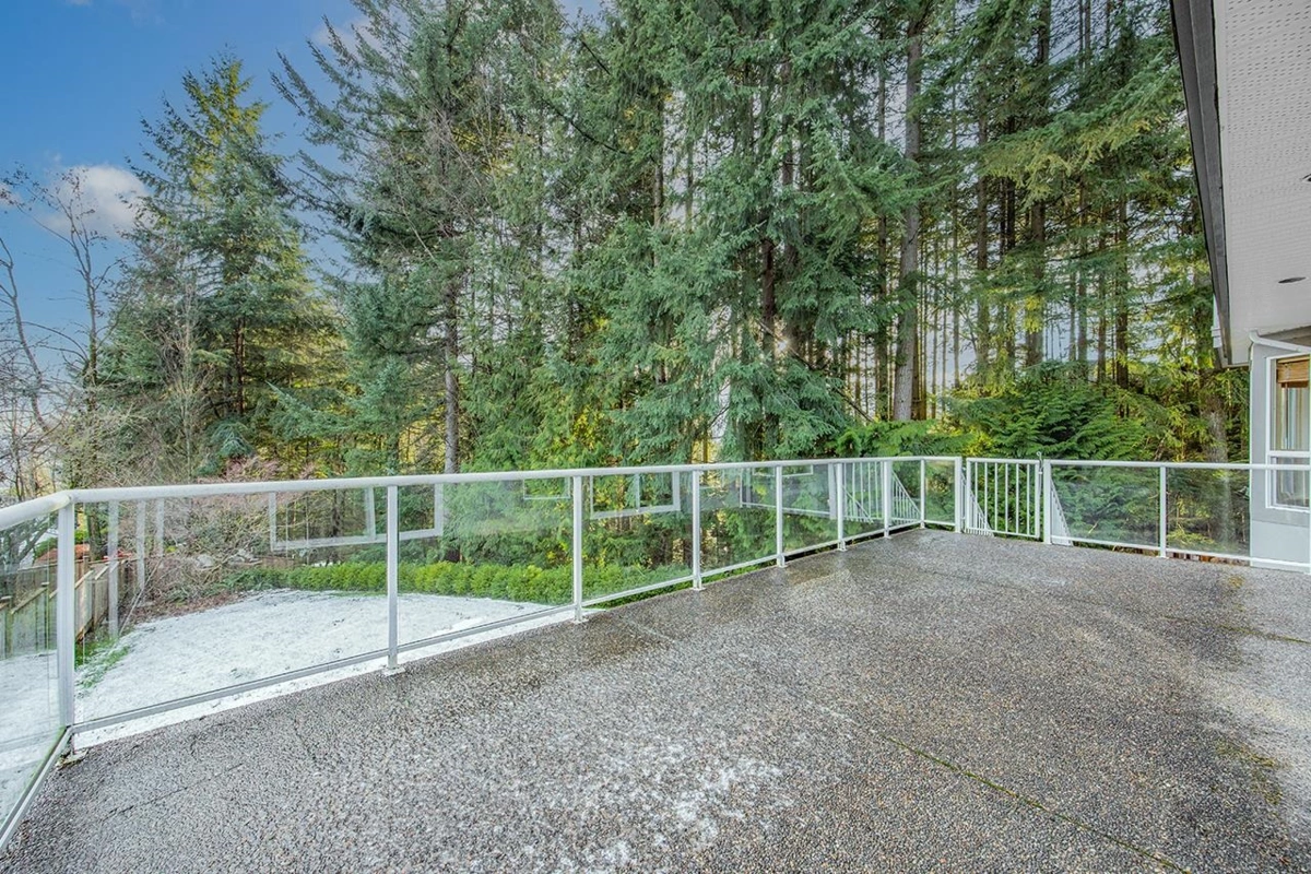 Dining Area Photo of 2970 Forestridge Place, Coquitlam, BC