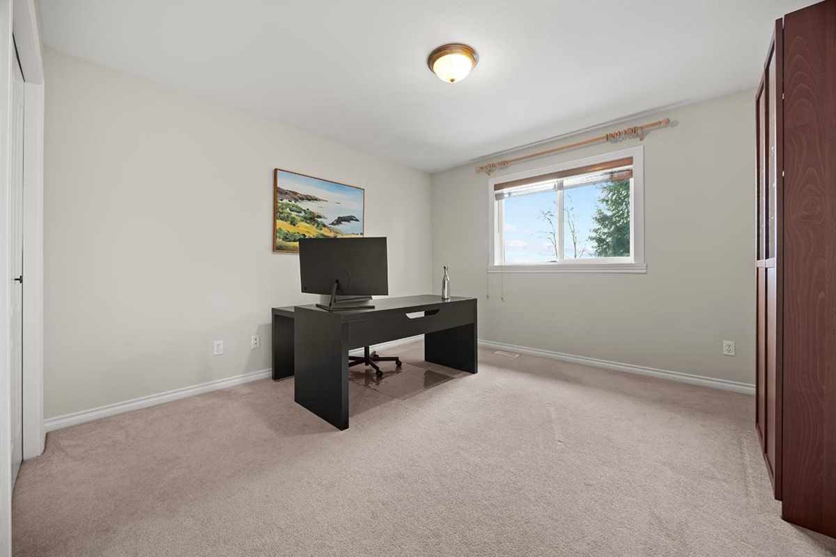 Entry Foyer Photo of 2970 Forestridge Place, Coquitlam, BC