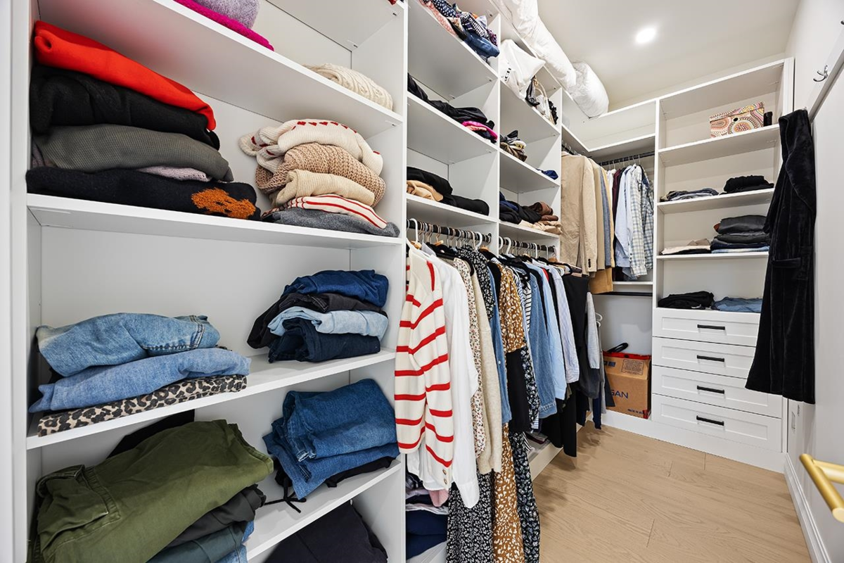 Loft / Bonus Room Photo of 6902 Kitchener Street, Burnaby, BC